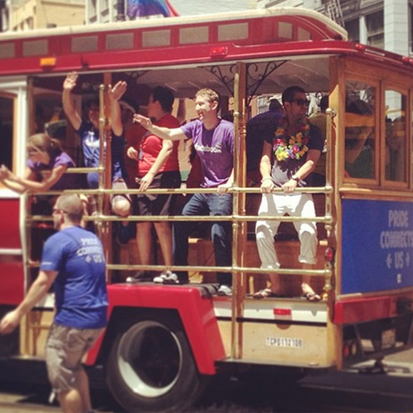 Facebook, соц. сети, IT-сообщество, Марк Цукерберг принял участие в гей-параде