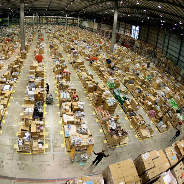 Amazon,производство, Мастерская Деда Мороза XXI века: как Amazon готовился к Большому Понедельнику