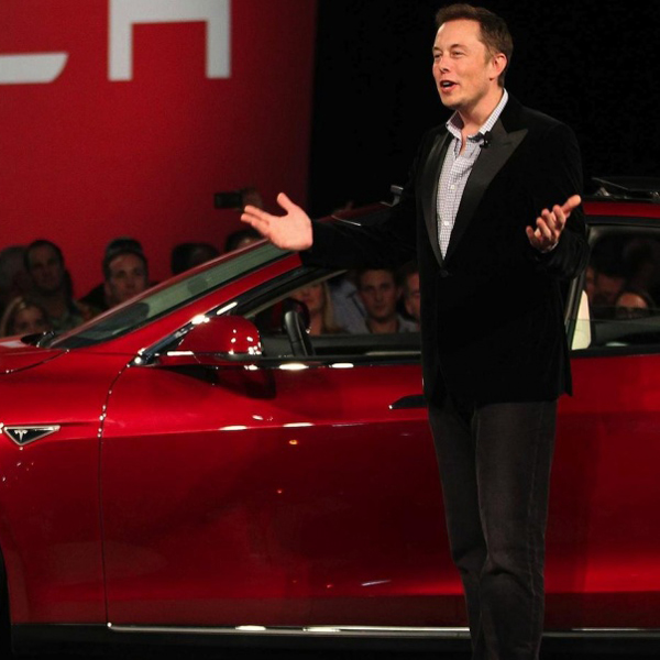 Tesla,GM, General Motors хочет купить Tesla